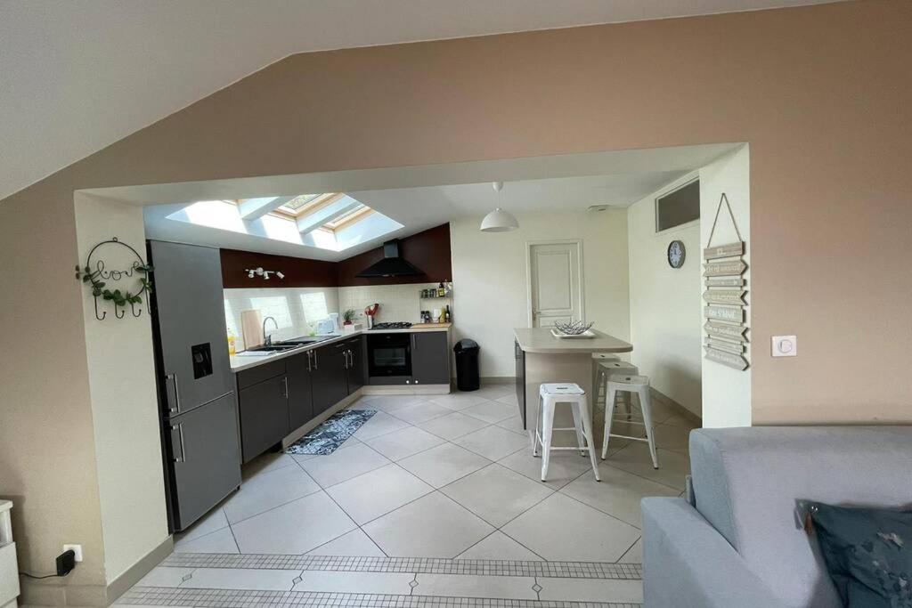 Superbe Appartement Avec 2 Chambres - 9 Personnes - Parking Prive Tournon-sur-Rhone Zewnętrze zdjęcie